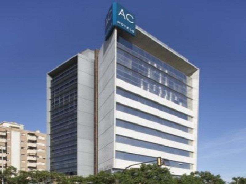 Ac Hotel Som By Marriott Оспиталет-де-Льобрегат Экстерьер фото